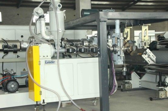 12mm Thickness PC Solid Polycarbonate Sheet Extrusion Line For Sound Barrier PLC Control System Easy Operation